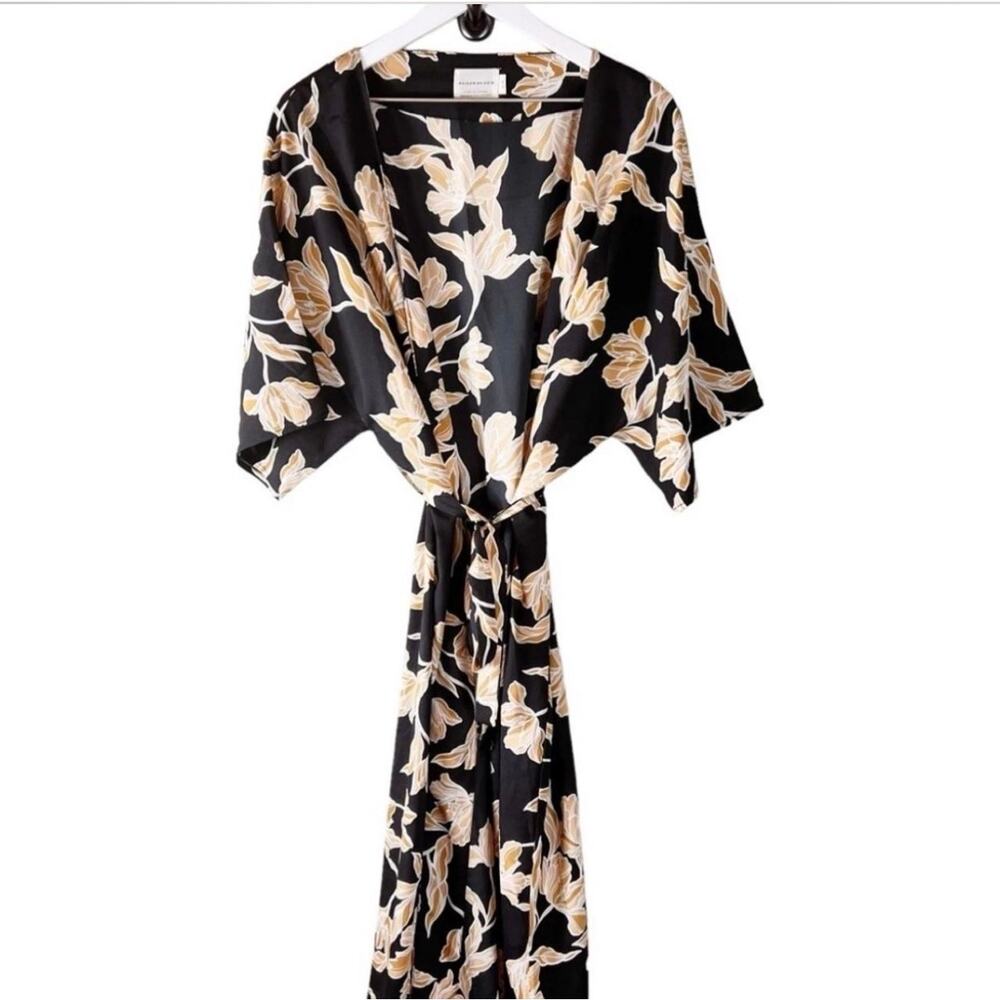 Maison Du Soir robe NWT size L/XL